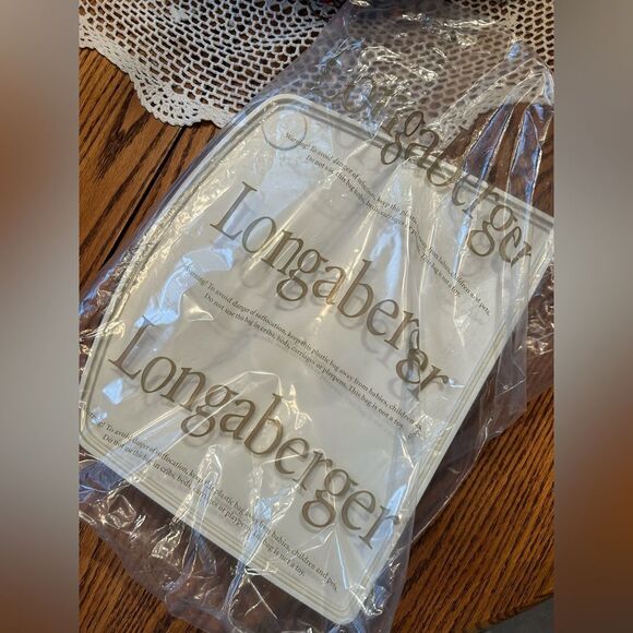 NEW IN BOX Longaberger Serve it up protector with lid - Picture 5 of 5